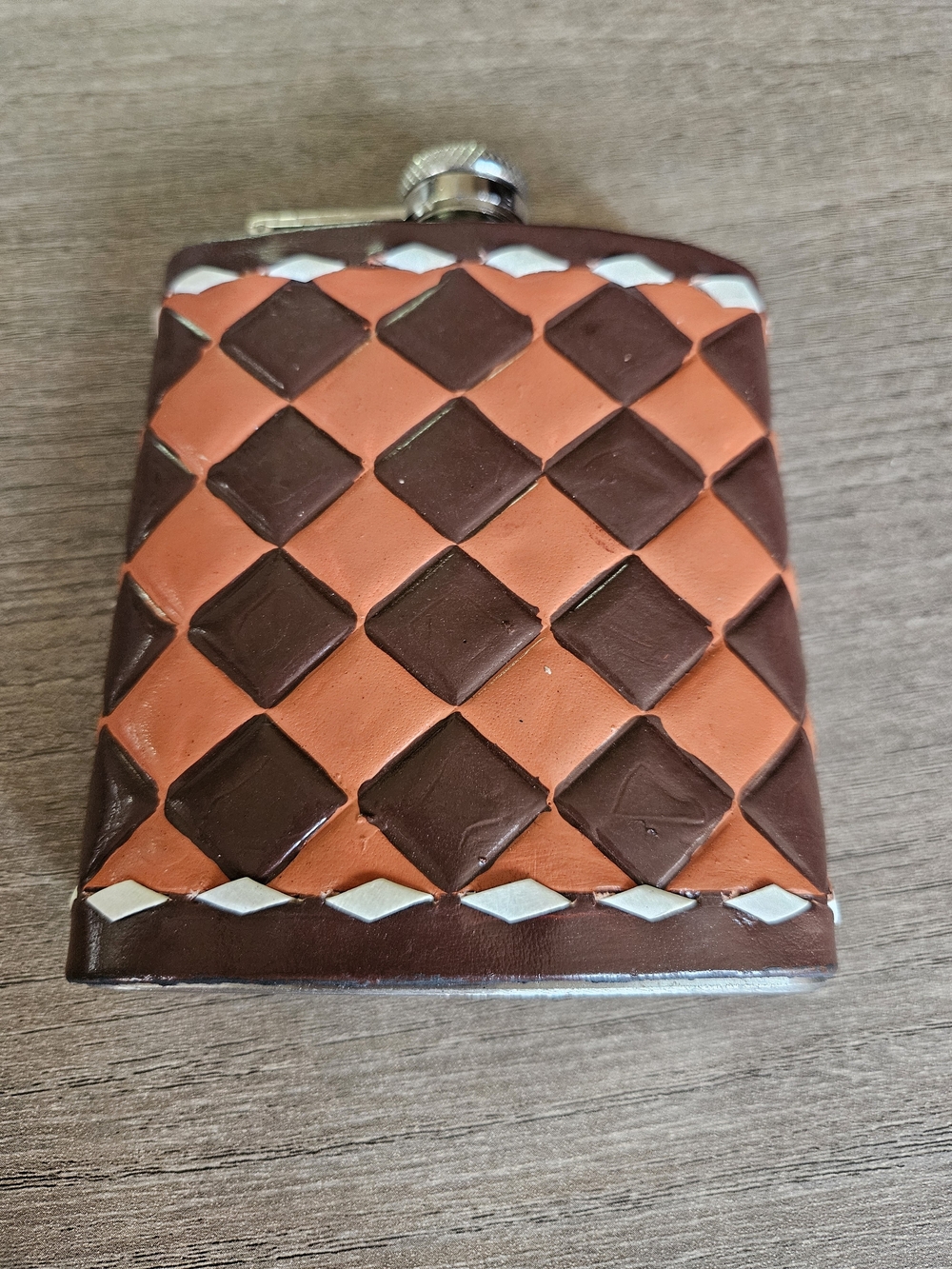 Leather Diamond-Pattern Hip Flask - Brown & Tan Genuine Leather -NWOT